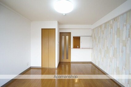 コンチネンタル・インＡ[1K/30.6m2]のリビング・居間