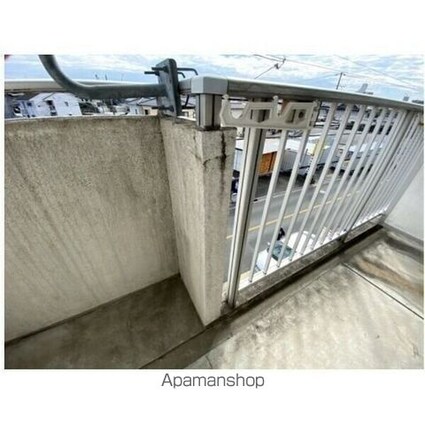 ７ｔｈＡｖｅ（旧．平野ビル）[1DK/27m2]のバルコニー