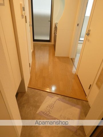 セレニテ新大阪カルムの内装写真
