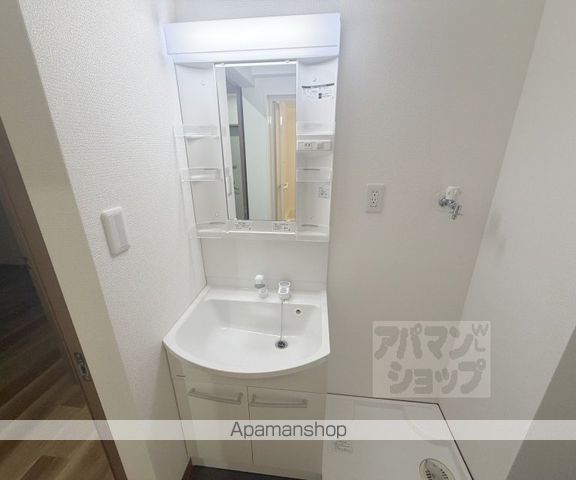 コンフォレスト三条の内装写真