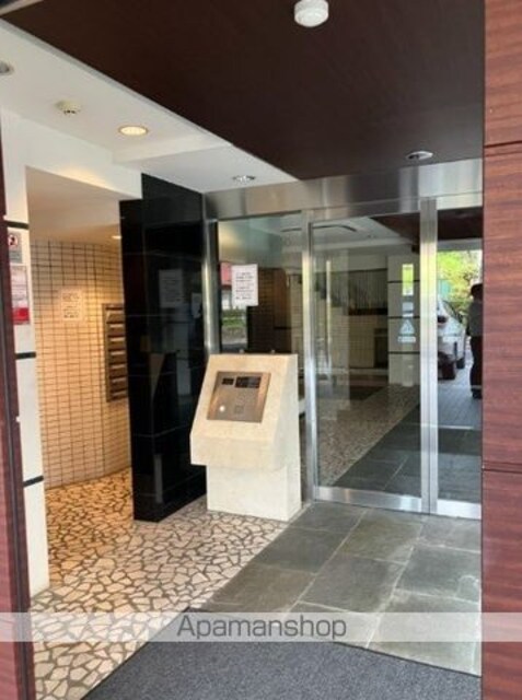 ライオンズ東中神[3LDK/75.32m2]の共用部1