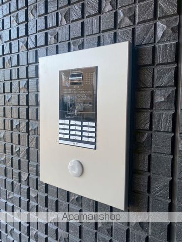 和歌山県和歌山市小雑賀２丁目[1LDK/44m2]のセキュリティ