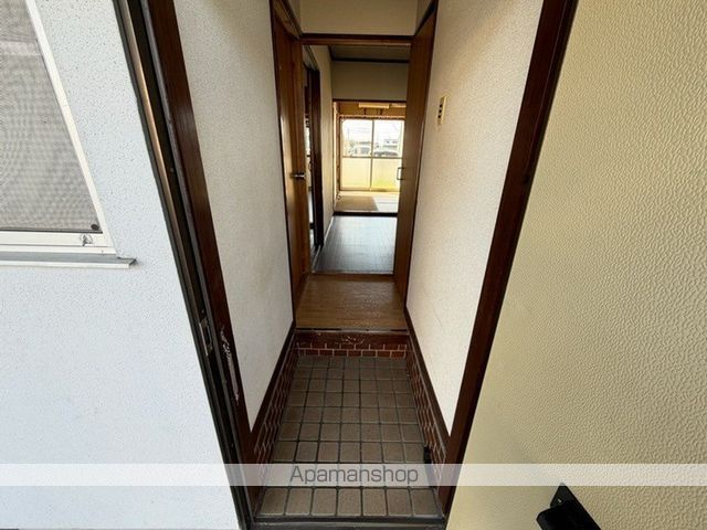 サープラス壱番館の内装写真