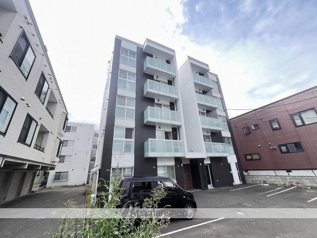 札幌市東西線 円山公園駅 徒歩11分 5階建 築12年の外観写真