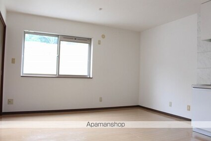 ファミール[2LDK/51.29m2]の内装3