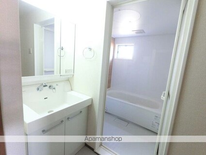 ルンダーベルク　Ａ[2LDK/58.37m2]の洗面所