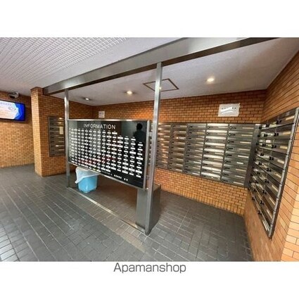 ライオンズマンション日本橋[2DK/47.79m2]のロビー