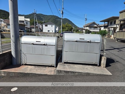 マナ　マルベリーＢ[1LDK/45.72m2]の共用部1