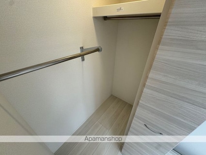 ラヴィベル本堅田[1LDK/42.82m2]の収納