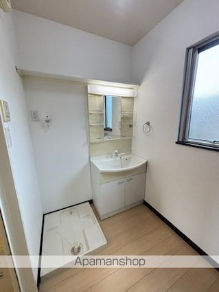 滋賀県栗東市霊仙寺１丁目[2LDK/63.05m2]の洗面所