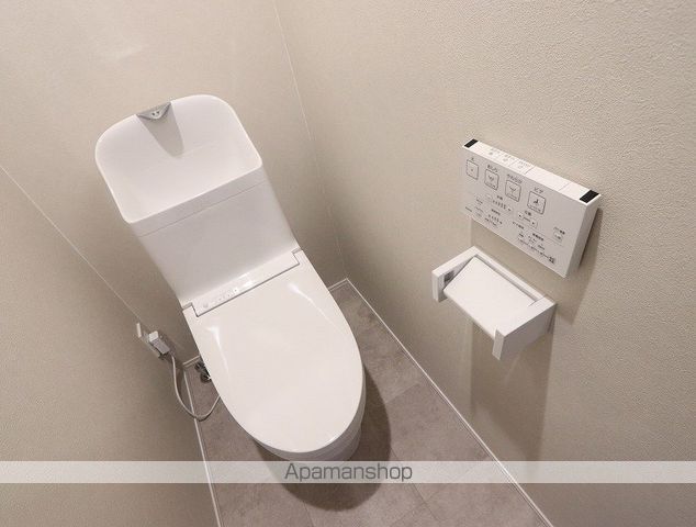 クリークウッドVの内装写真