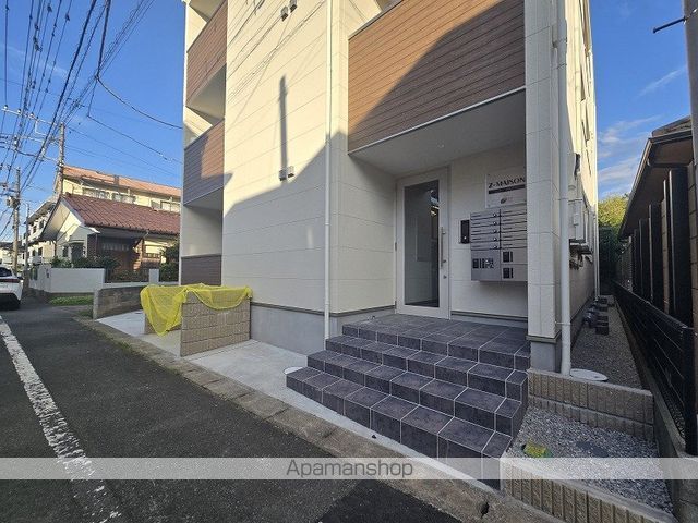 ジーメゾン青梅河辺町の玄関写真