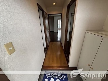 アイヒルズ松山[3LDK/63.52m2]の内装9