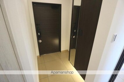 リヴェールマノワール[2LDK/63.05m2]の玄関