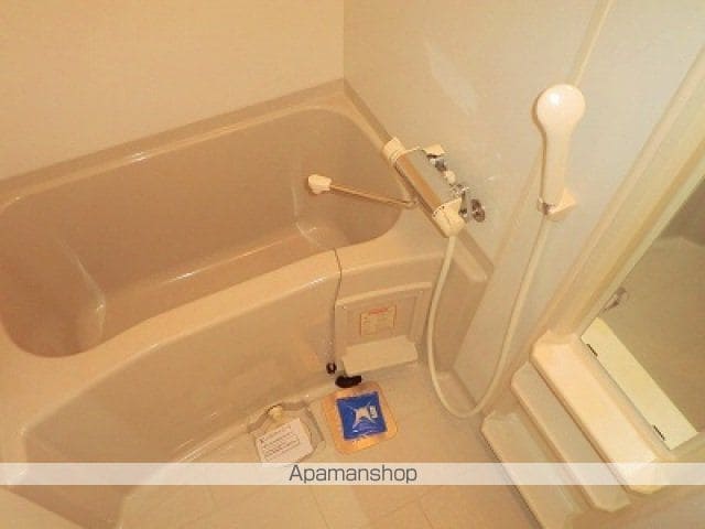 グラビスコート白島の内装写真