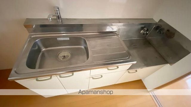 COCO学南町 東棟の内装写真