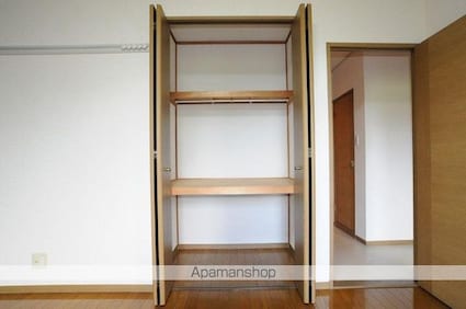 ロイヤルガーデン白狐Ｄ棟[2DK/47.91m2]の収納