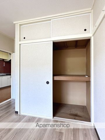 レピュート山崎の内装写真