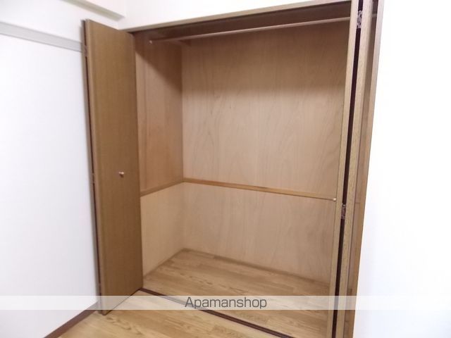 マ・メゾン小牧原 南館の内装写真