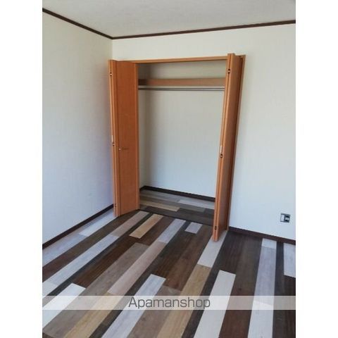 RENO’S太平の内装写真