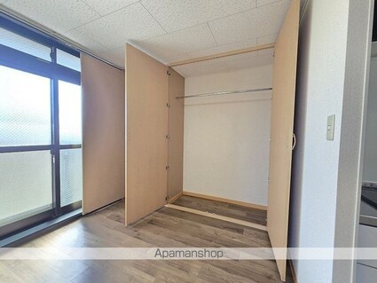 ＮＳファミリア[1LDK/30.63m2]の収納