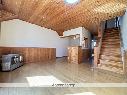 ウエスタンムービーズ[3LDK/79.2m2]の内装2