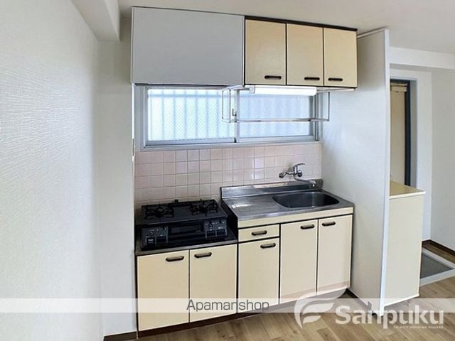 シャトレー築山の内装写真