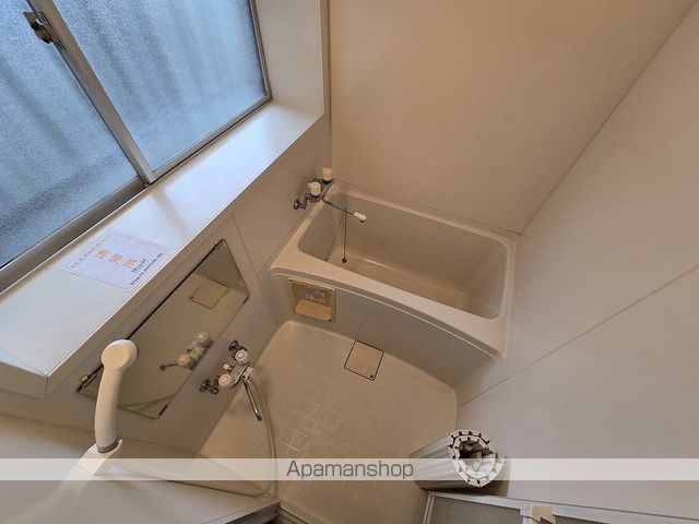 野上町長屋式戸建の内装写真