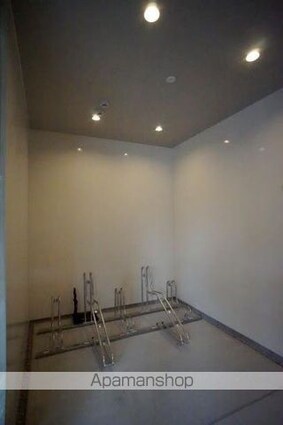 東京都立川市柴崎町２丁目[2SLDK/64.62m2]の共用部2