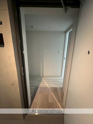 東京都中野区南台３丁目[1DK/29.43m2]の玄関