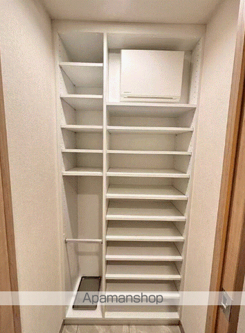 パークシティ中野ザ・タワー エアーズの内装写真