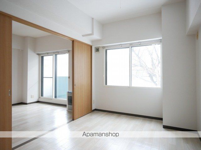 APTーKの内装写真