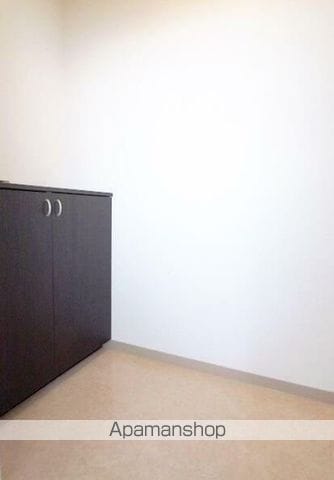 スリーゼ中島東リバープレイスの内装写真