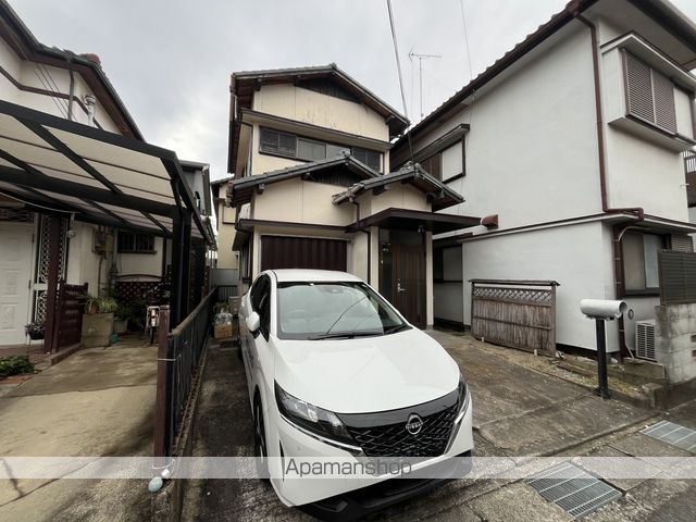 【和歌山市鳴神の戸建ての外観4】