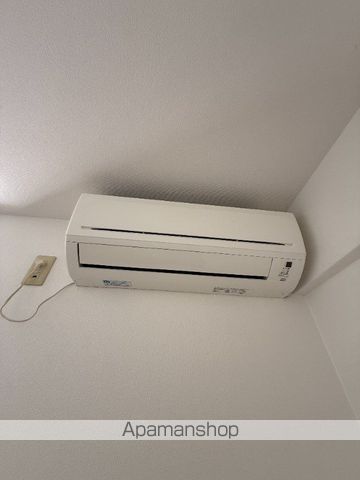 根本ビルの内装写真