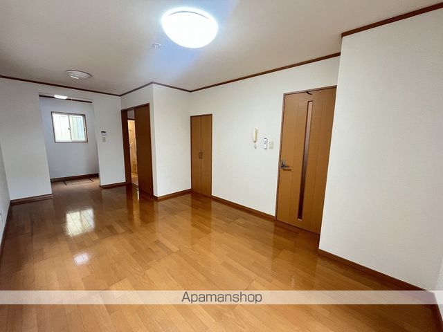 リバージュ青山東の内装写真