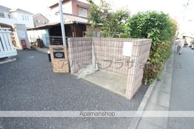 ルミエールの玄関写真