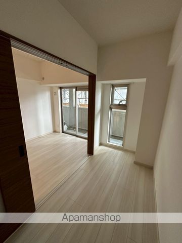 THE APARTMENT 開の内装写真