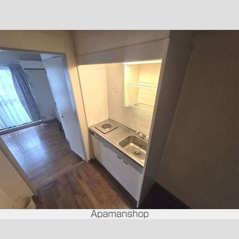 シルバープレイスの内装写真