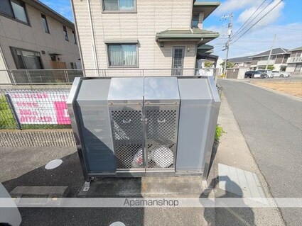 ソレイユ[1K/28.56m2]の駐車場