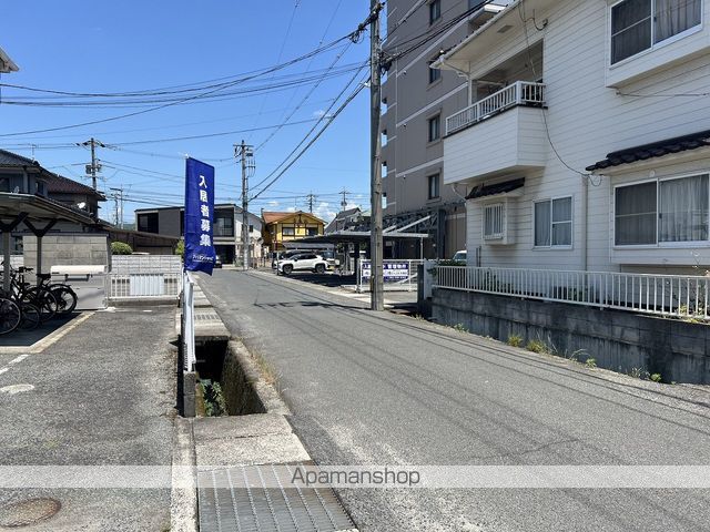 ラフォーレ壱番館の周辺写真
