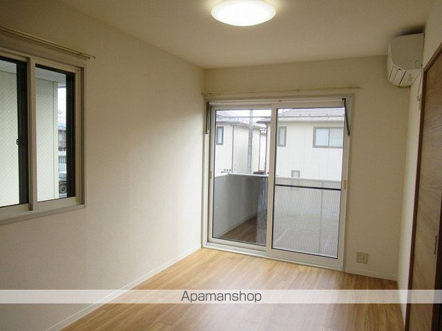 エスメラードＣ[2K/35m2]のリビング・居間