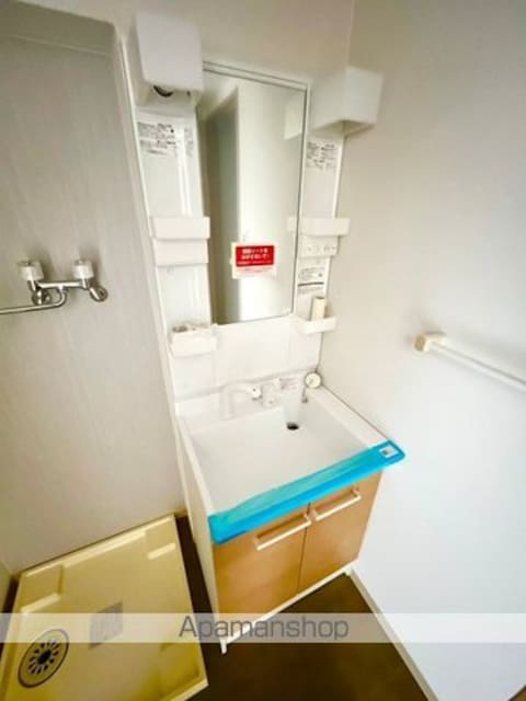 和歌山セントポリア（４０３号）[3LDK/60m2]の洗面所