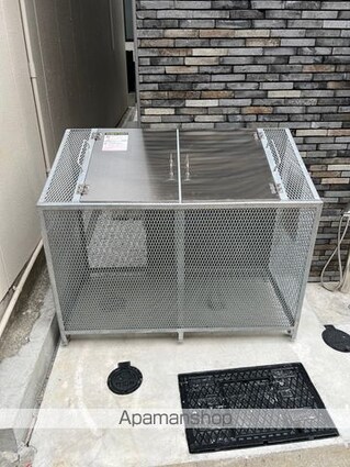 東京都中野区若宮３丁目[1R/26.92m2]のエントランス1