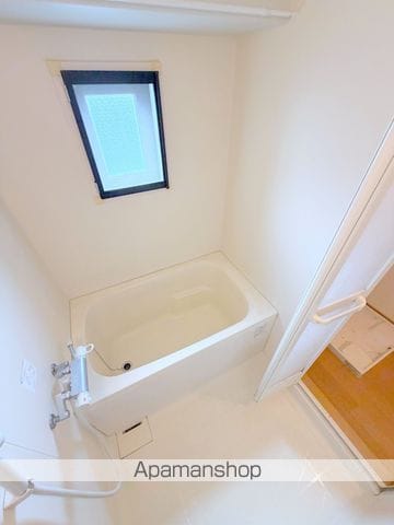 ロイヤルメゾン大橋の内装写真