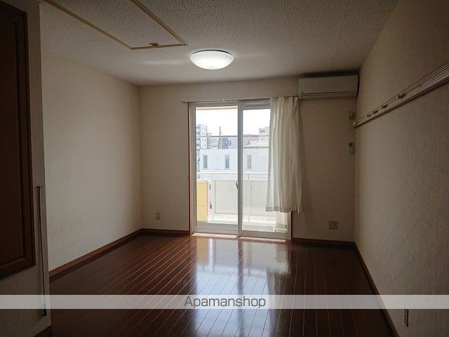 エルセラーン11の内装写真