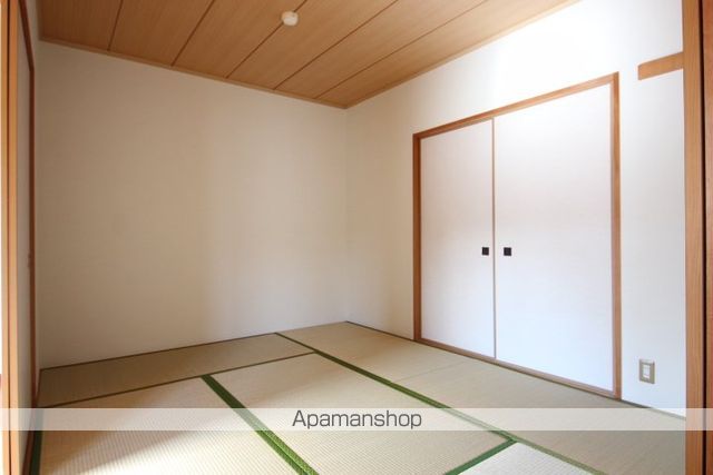 ルミエール西緑丘の内装写真