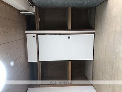 ケレスクレイン宮坂[2DK/38m2]の収納