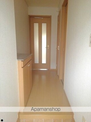 フレンドリーＫＵＢＯ　Ｂ[1R/32.9m2]の玄関