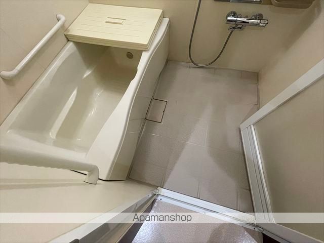 トリニティ北川口の内装写真